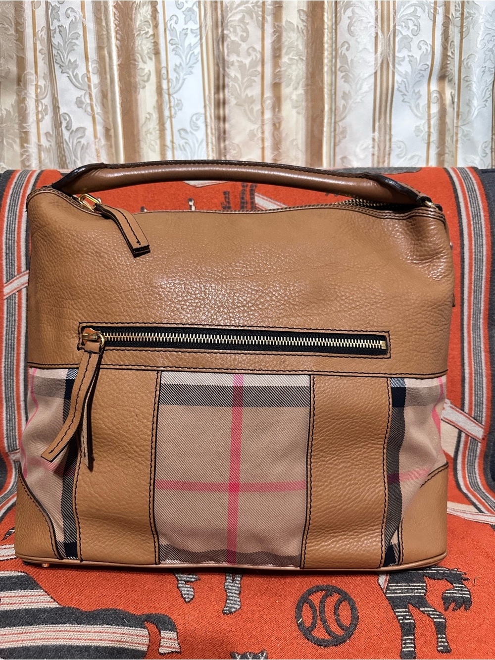 Burberry ❤️🌟 House Check Ashby Hobo Bag ⭐️